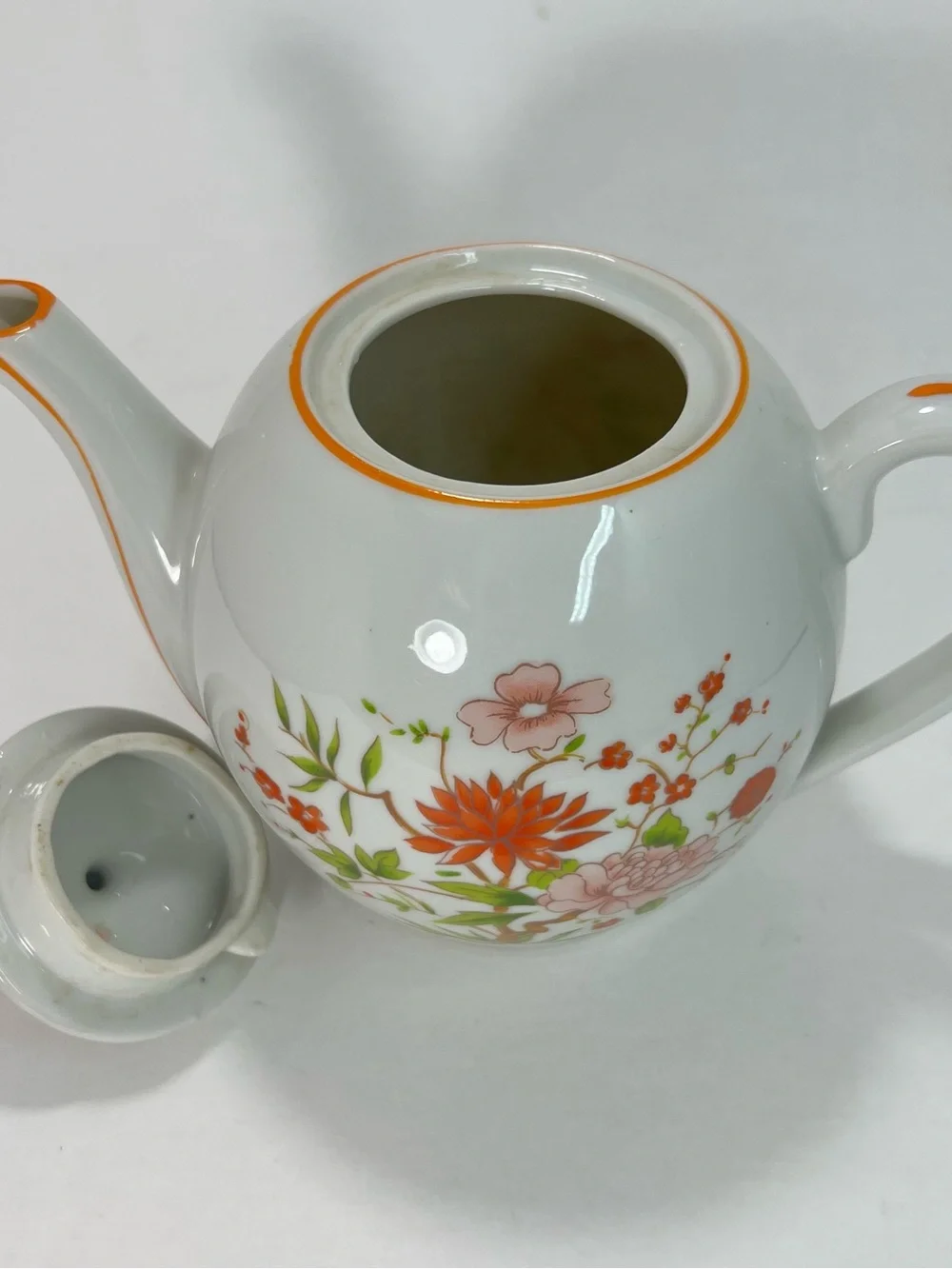 Chinese‎ Porcelain Floral Teapot